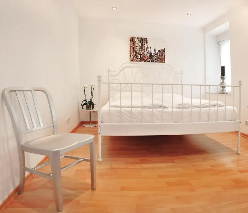 Domapartment Cologne City Altstadt 0*,